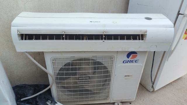 Split AC with its outdoor unit